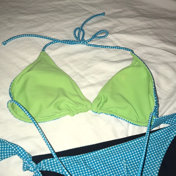 Perfect condition swim suit. Size small/medium - Picture 3 of 3